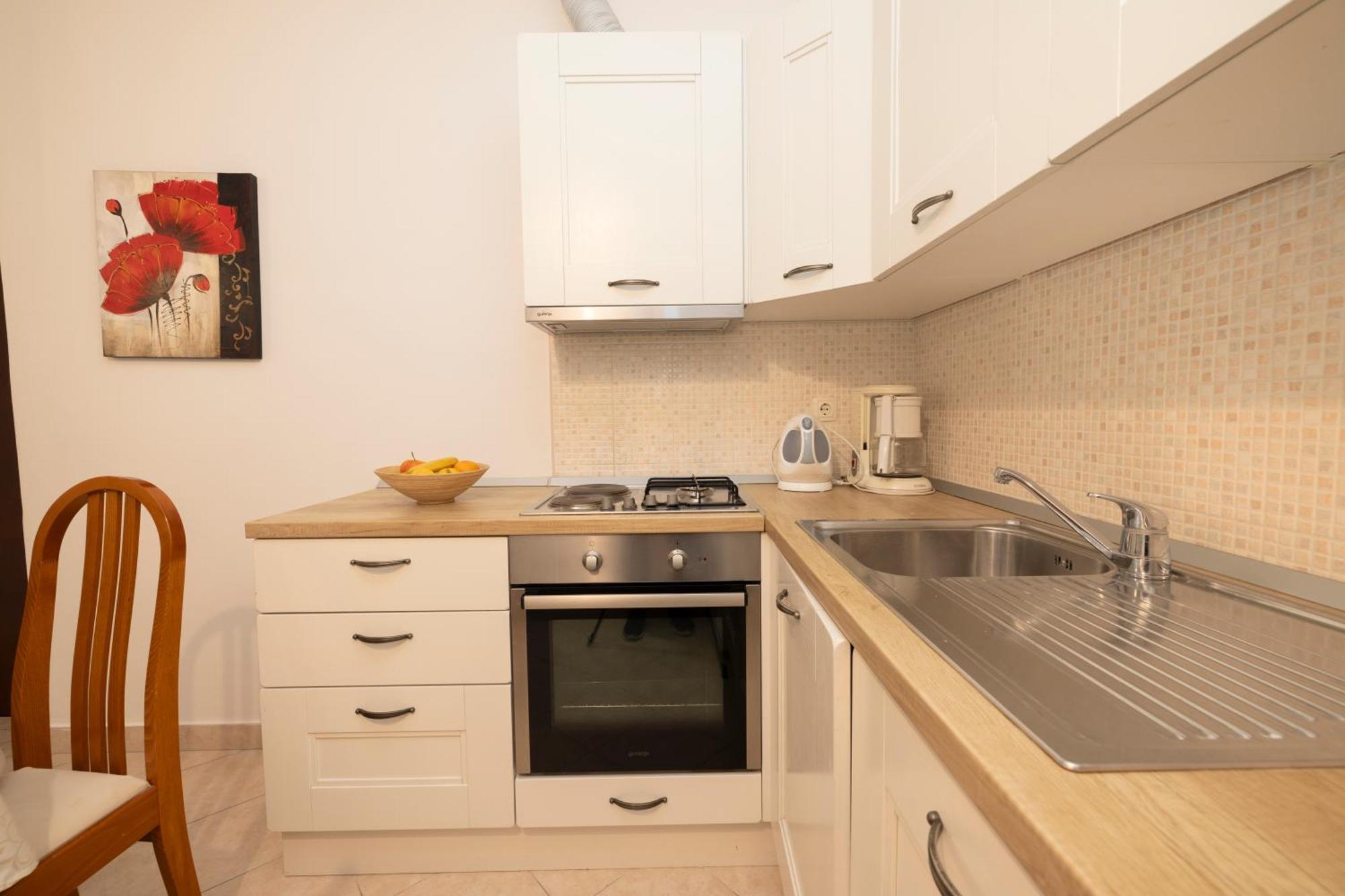 Apartments Bose Makarska Exterior foto