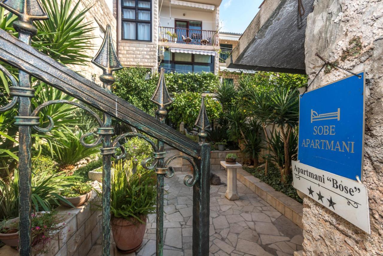 Apartments Bose Makarska Exterior foto